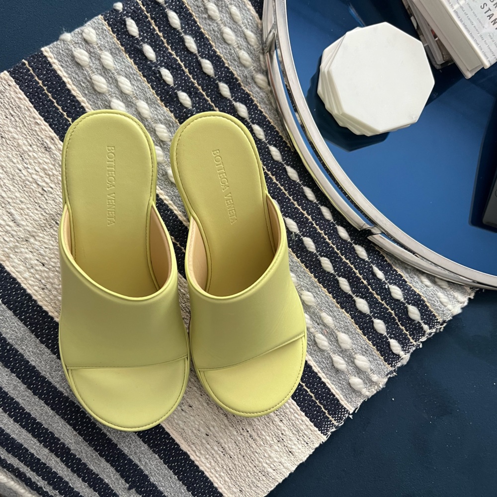 *SOLD* Bottega Veneta lime wedges